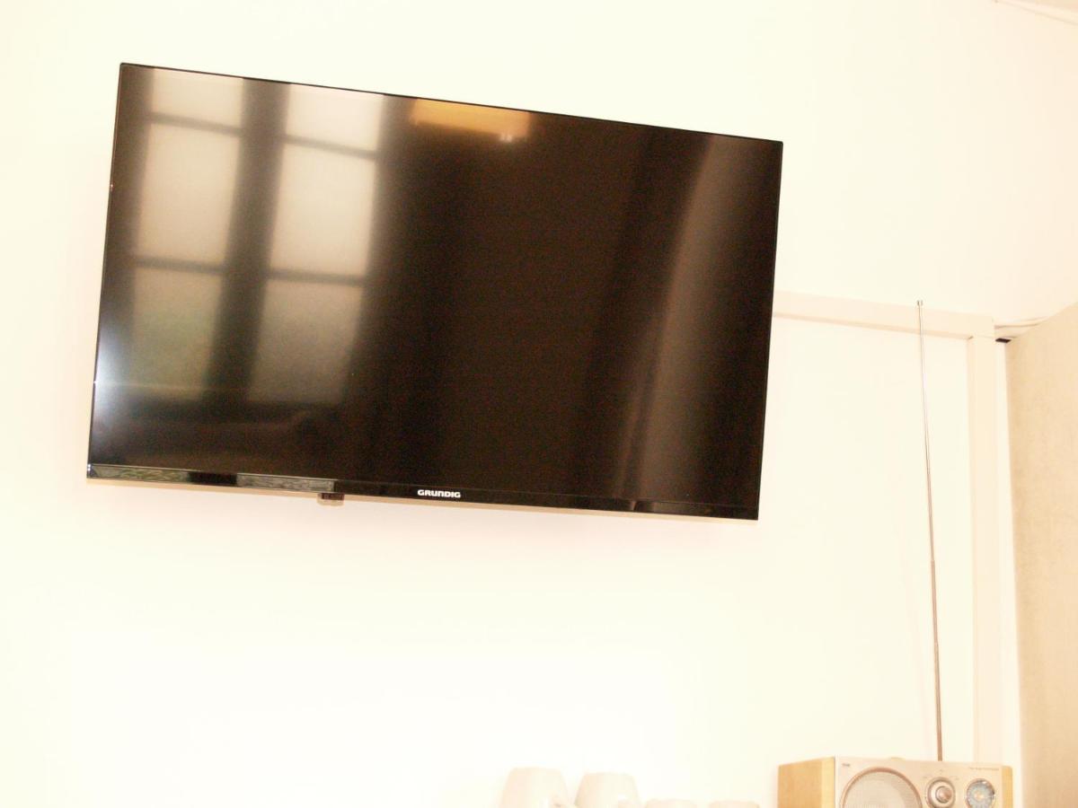 Lg Tiny Lägenhet Korneuburg Exteriör bild